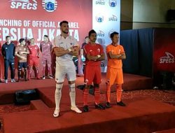 Persija Luncurkan Jersey Dan Skuat